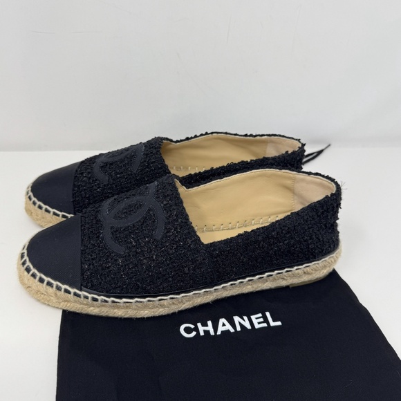 Chanel Black Tweed Espadrille - Picture 2 of 10